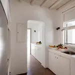 Vanilla Mykonos 4br Heated Pool וילה