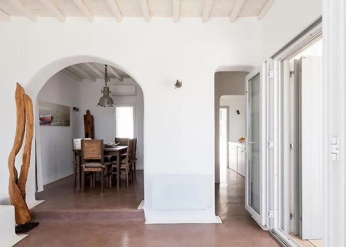 Vanilla Mykonos 4br Heated Pool Fanári