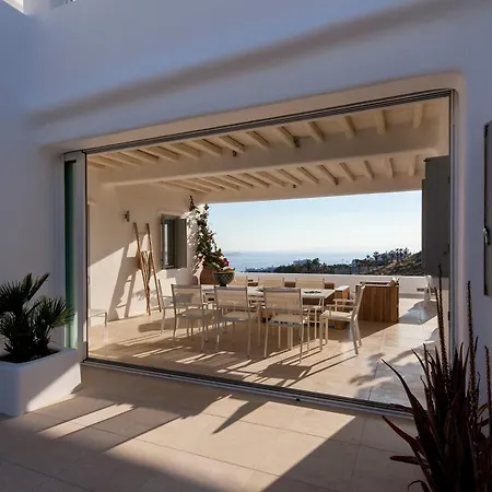 Vanilla Mykonos 4br Heated Pool Fanári